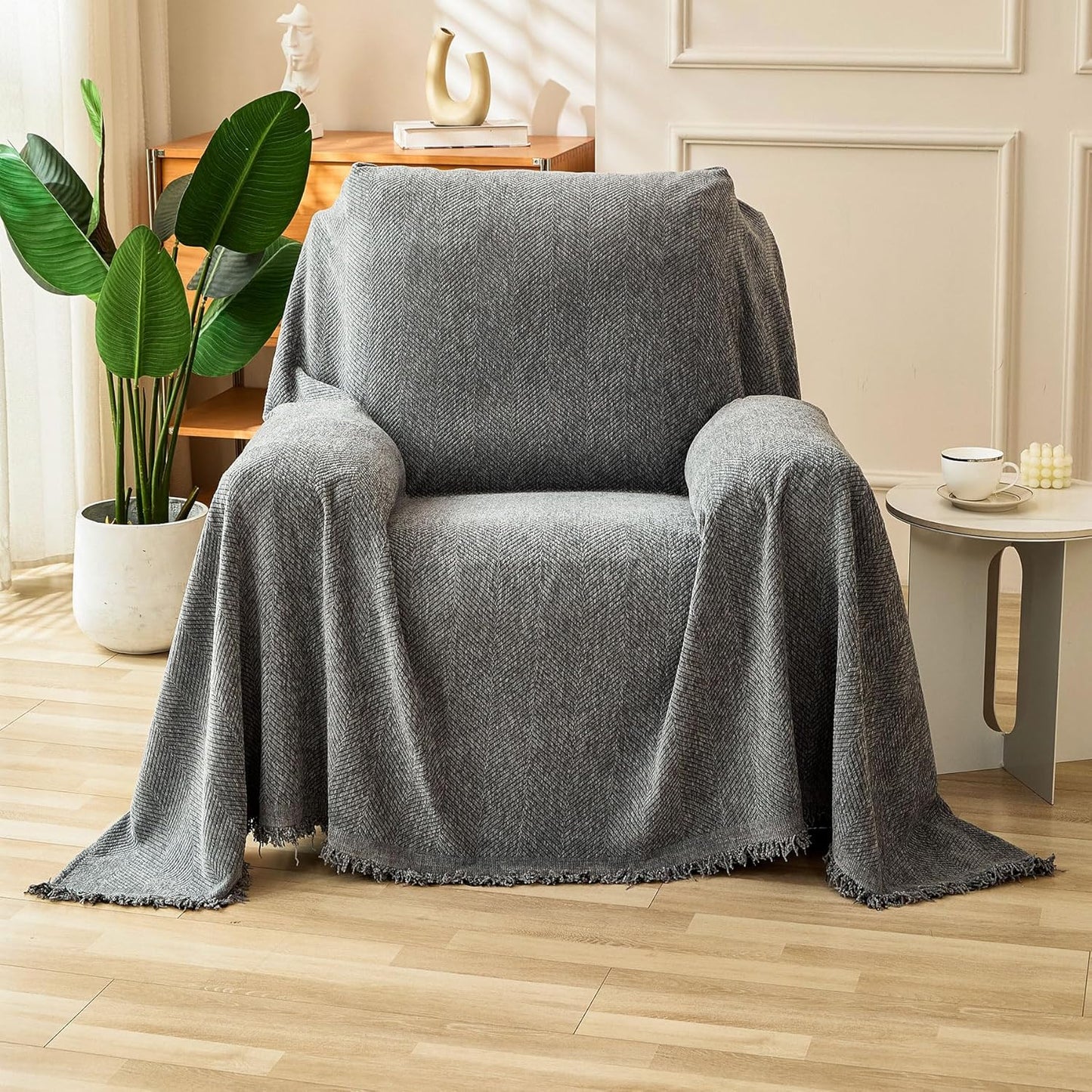 HAOMAIJIA Non Slip Couch Cover Sofa Covers for 3 Cushion Couch Washable sectional Couch Covers for Dogs pet Furniture Protector Couch Cover Blanket for Living Room (Off White, 91"x134")