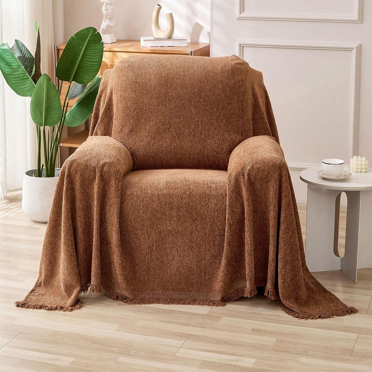 HAOMAIJIA Non Slip Couch Cover Sofa Covers for 3 Cushion Couch Washable sectional Couch Covers for Dogs pet Furniture Protector Couch Cover Blanket for Living Room (Off White, 91"x134")