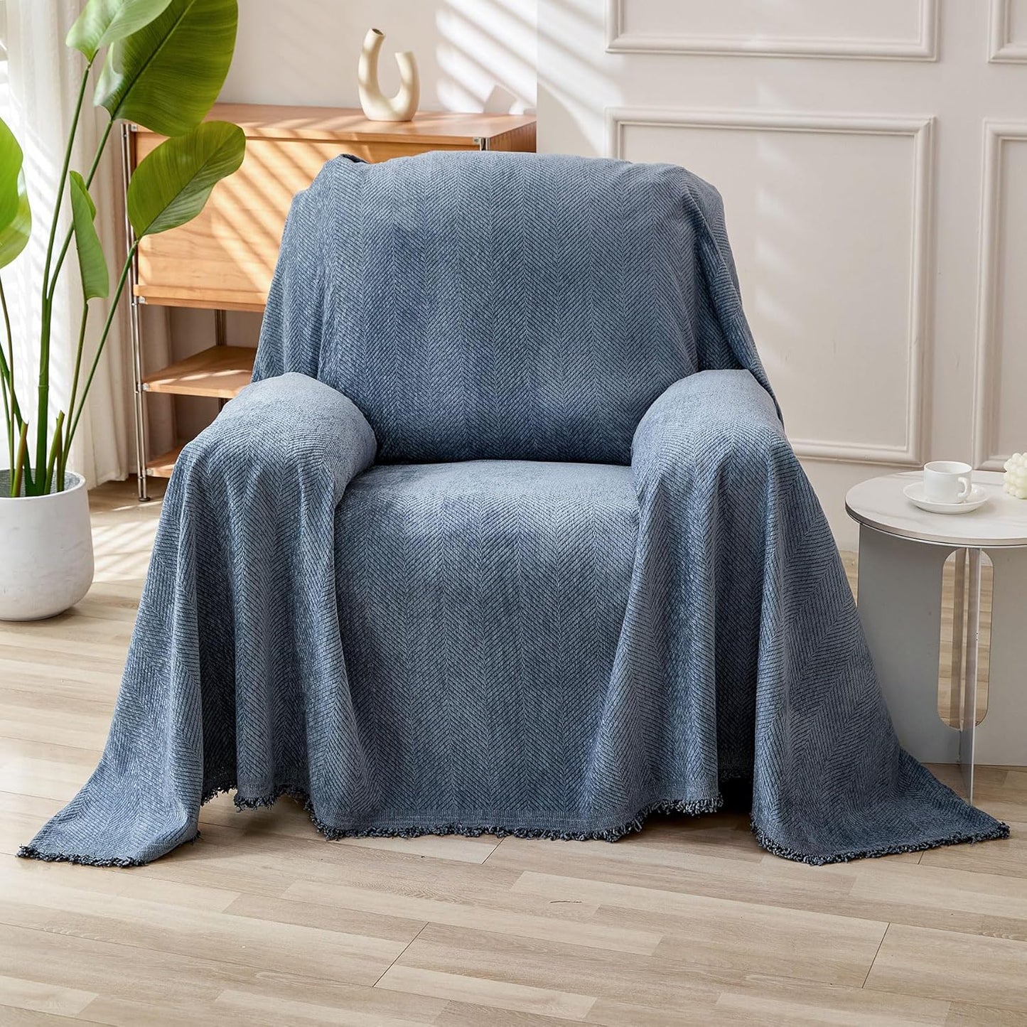 HAOMAIJIA Non Slip Couch Cover Sofa Covers for 3 Cushion Couch Washable sectional Couch Covers for Dogs pet Furniture Protector Couch Cover Blanket for Living Room (Off White, 91"x134")